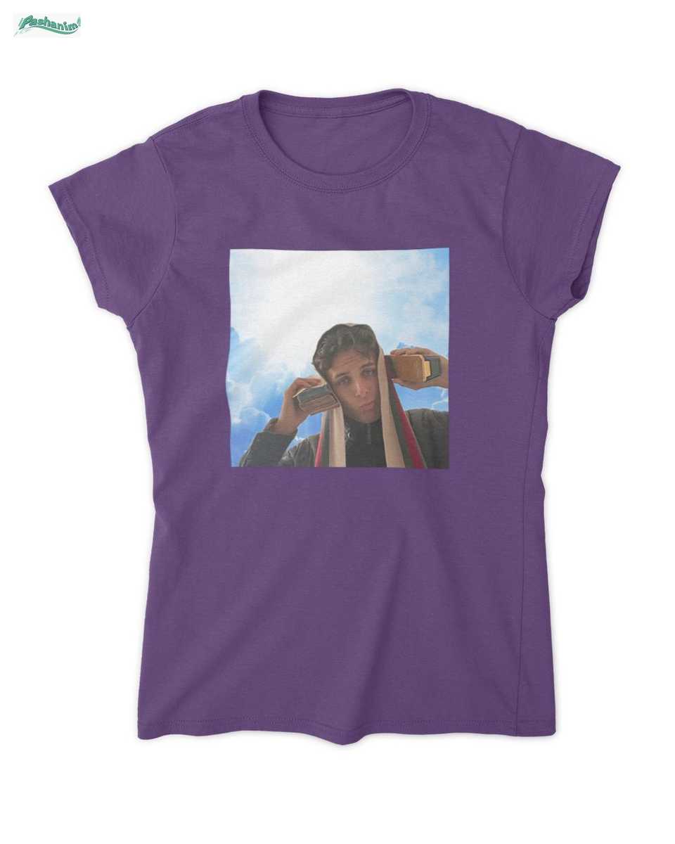Pashanim Merch: Himmel über der Stadt T-Shirt: Dein Ticket zum urbanen Statement-Look 4 Pashanim Merch: Himmel über der Stadt T-Shirt: Dein Ticket zum urbanen Statement-Look – Bild 4